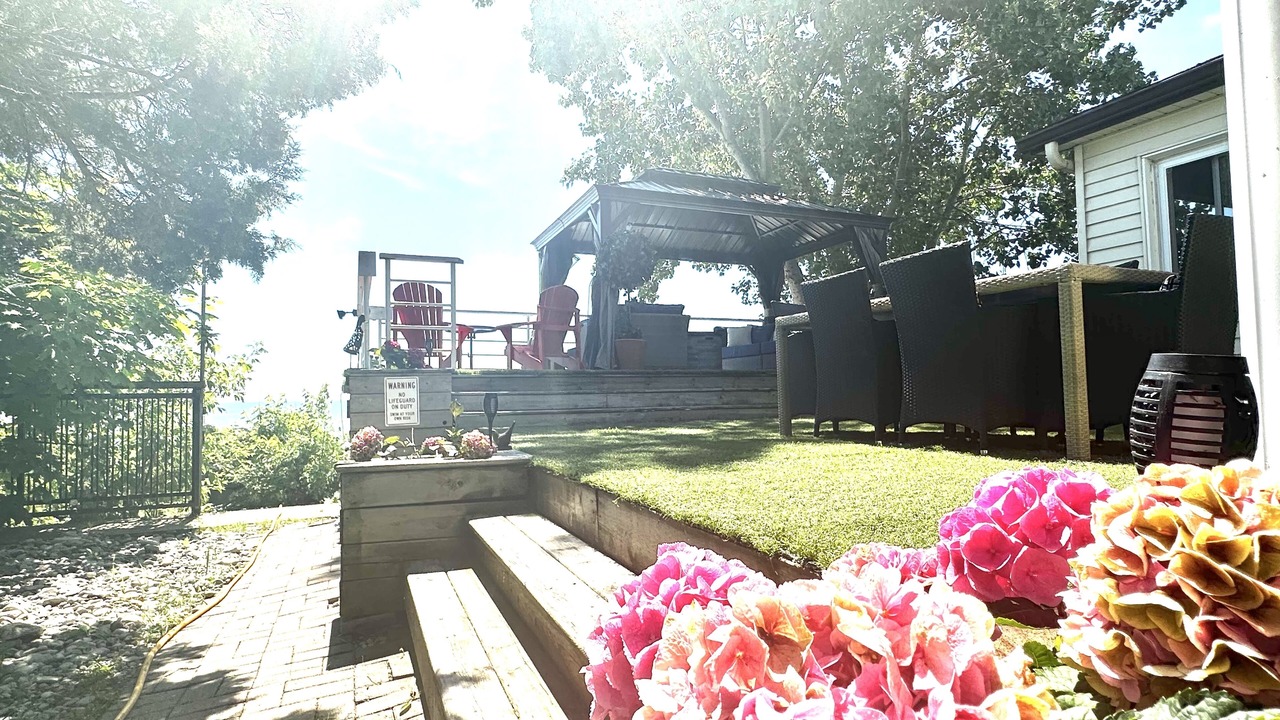 Photo of Outdoor in Lowbanks