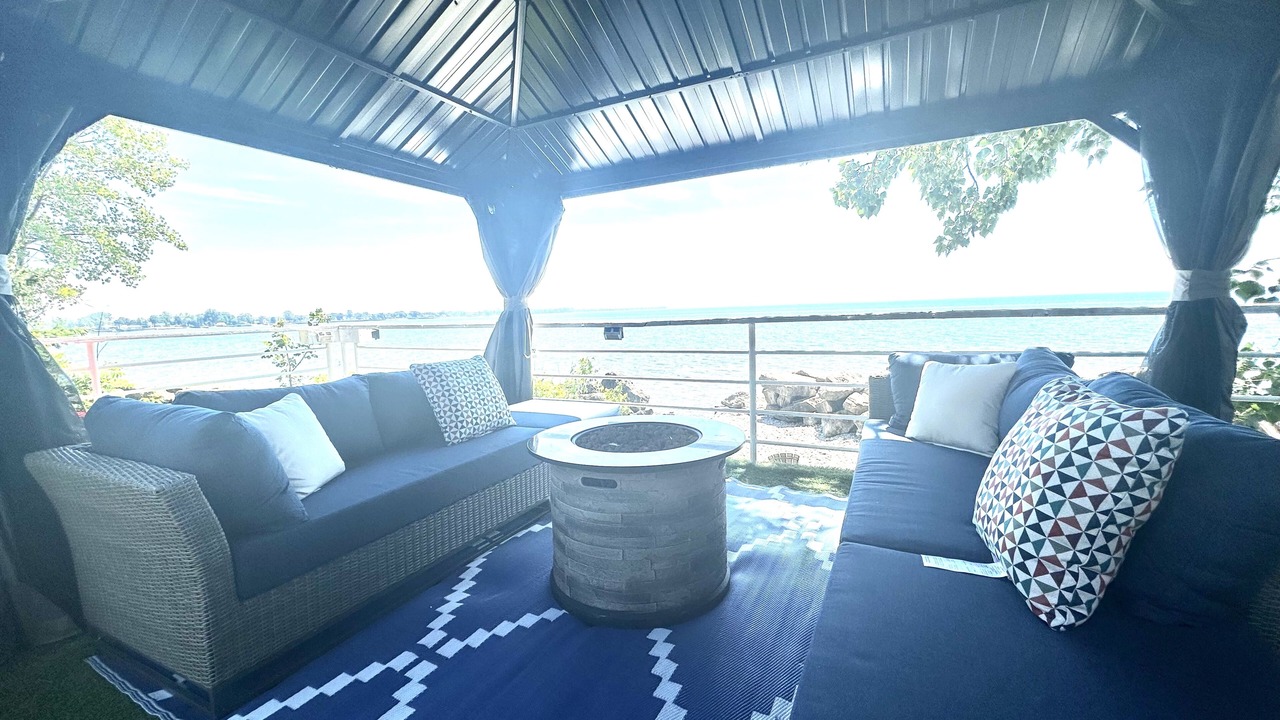 Photo of Patio Balcony in Lowbanks