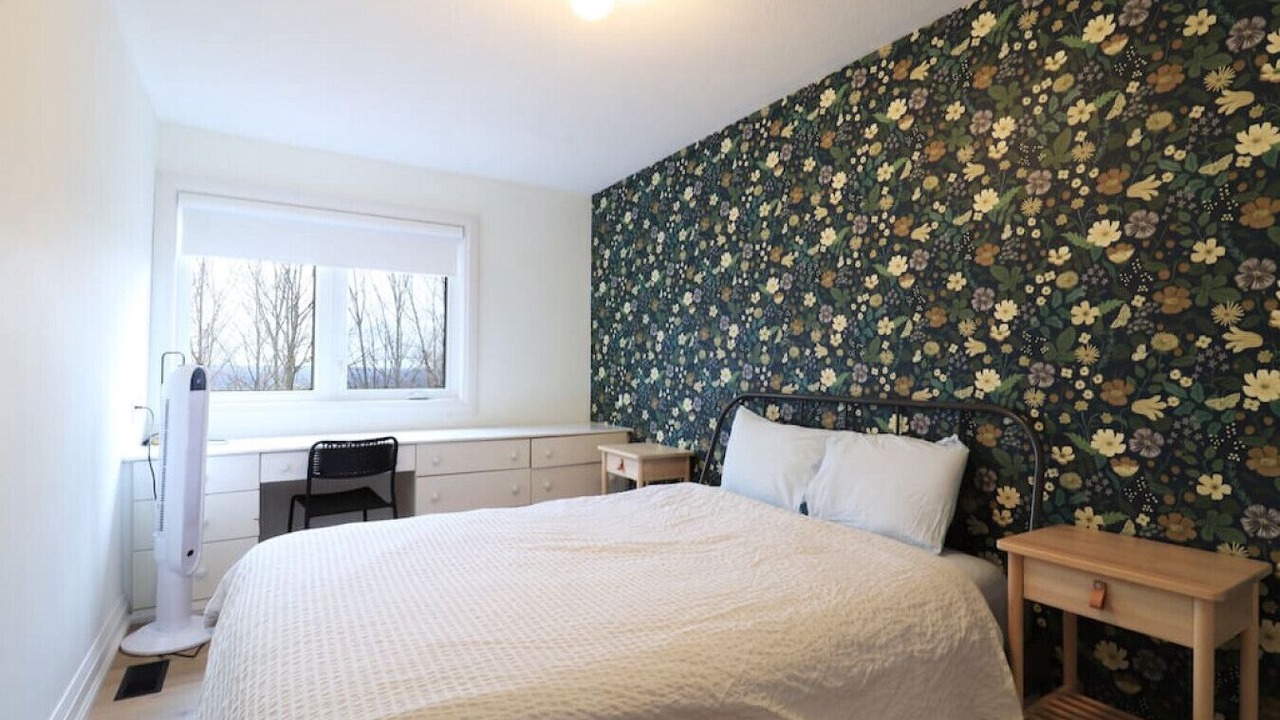 Photo of Bedroom in Tiny
