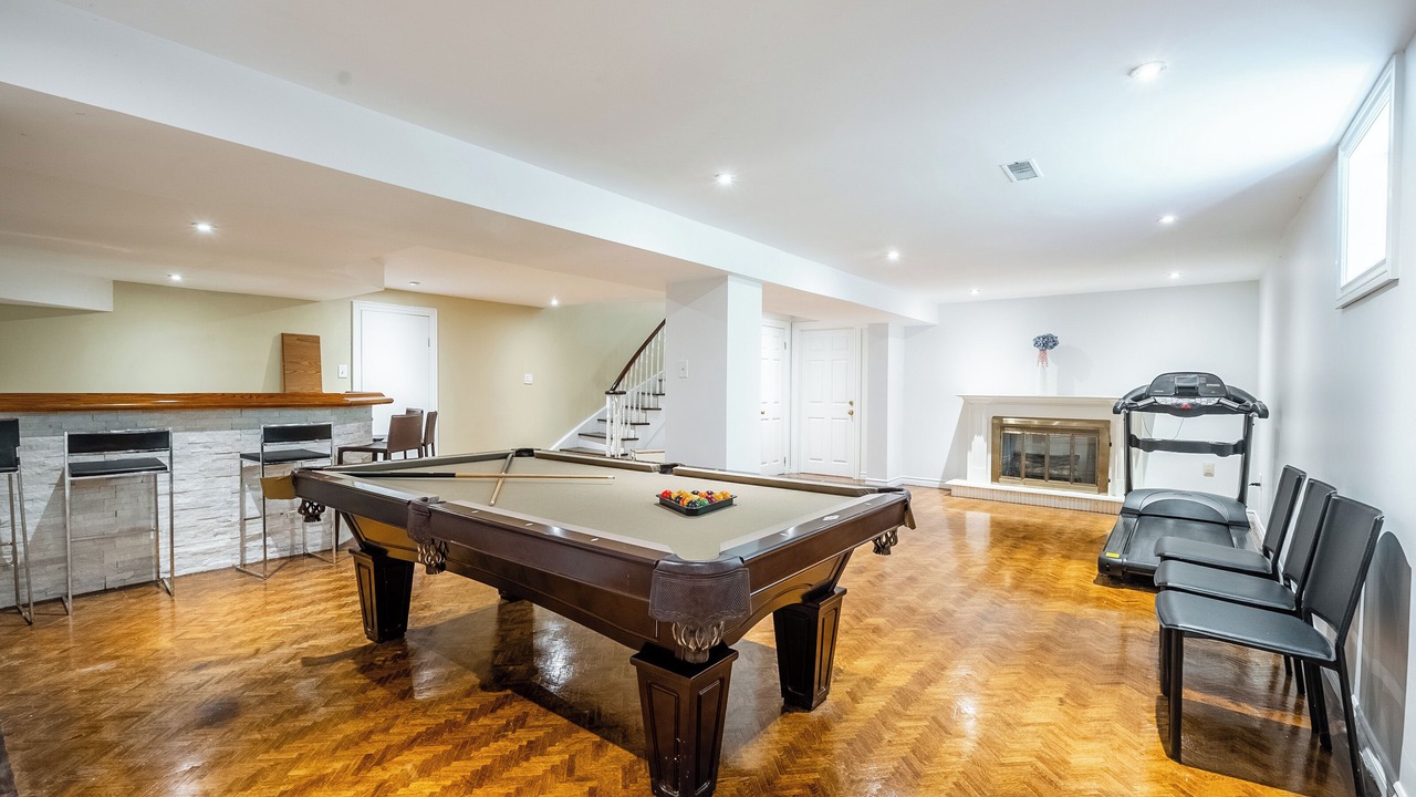 Photo of Bedroom in Lakeview