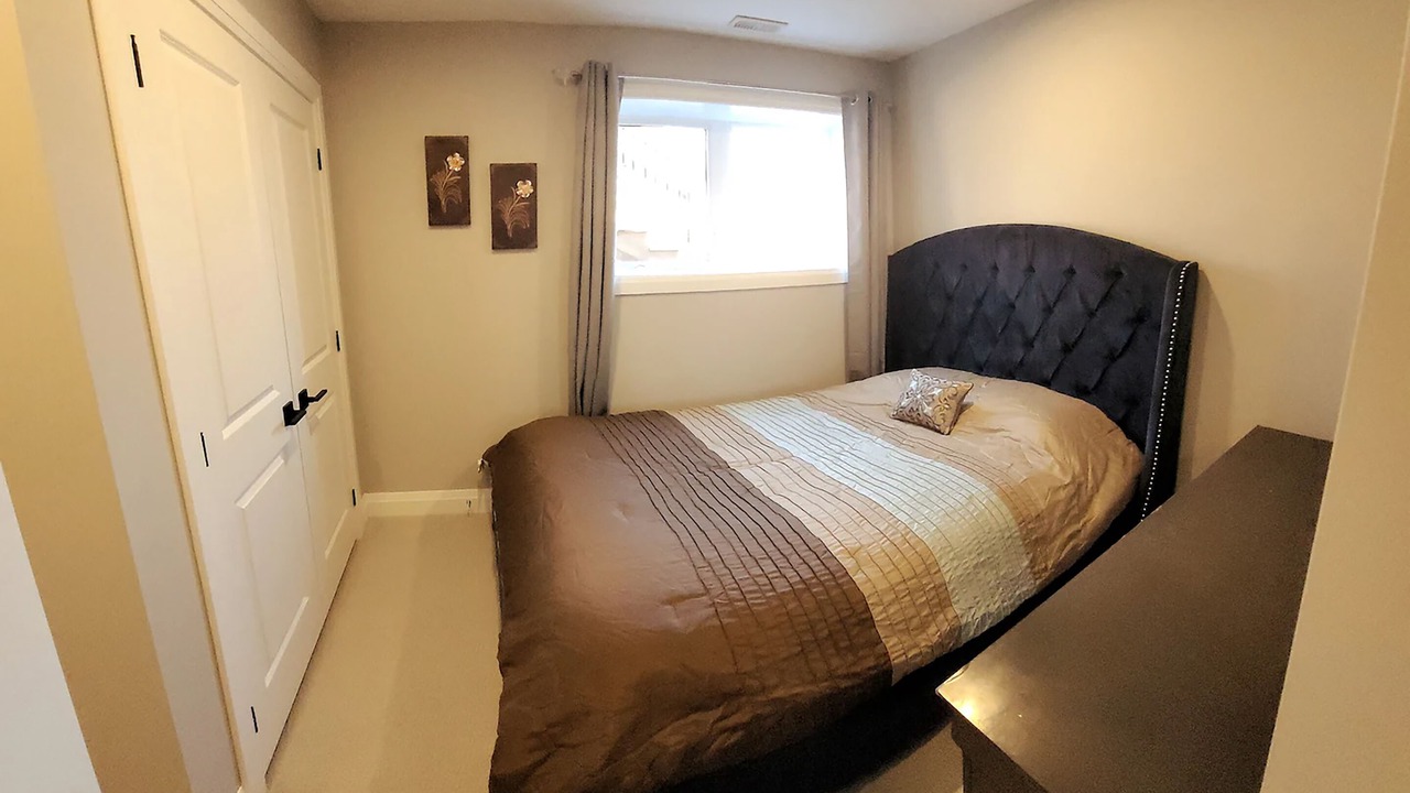 Photo of Bedroom in Port Colborne