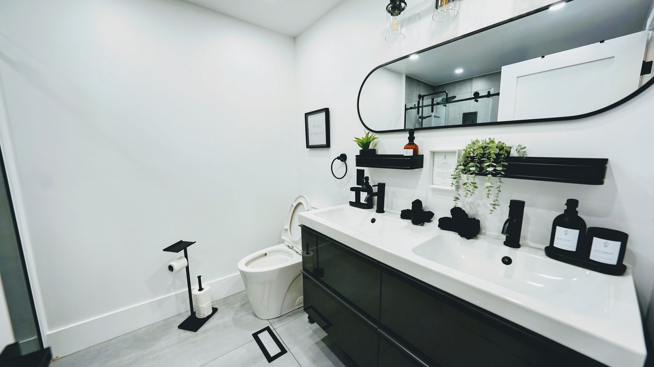 Photo of Bathroom in Port Sydney