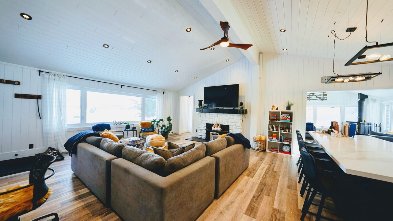 Photo of Livingroom in Port Sydney