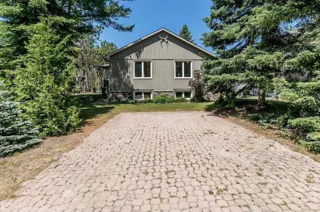 Photo of Outdoor in Tiny