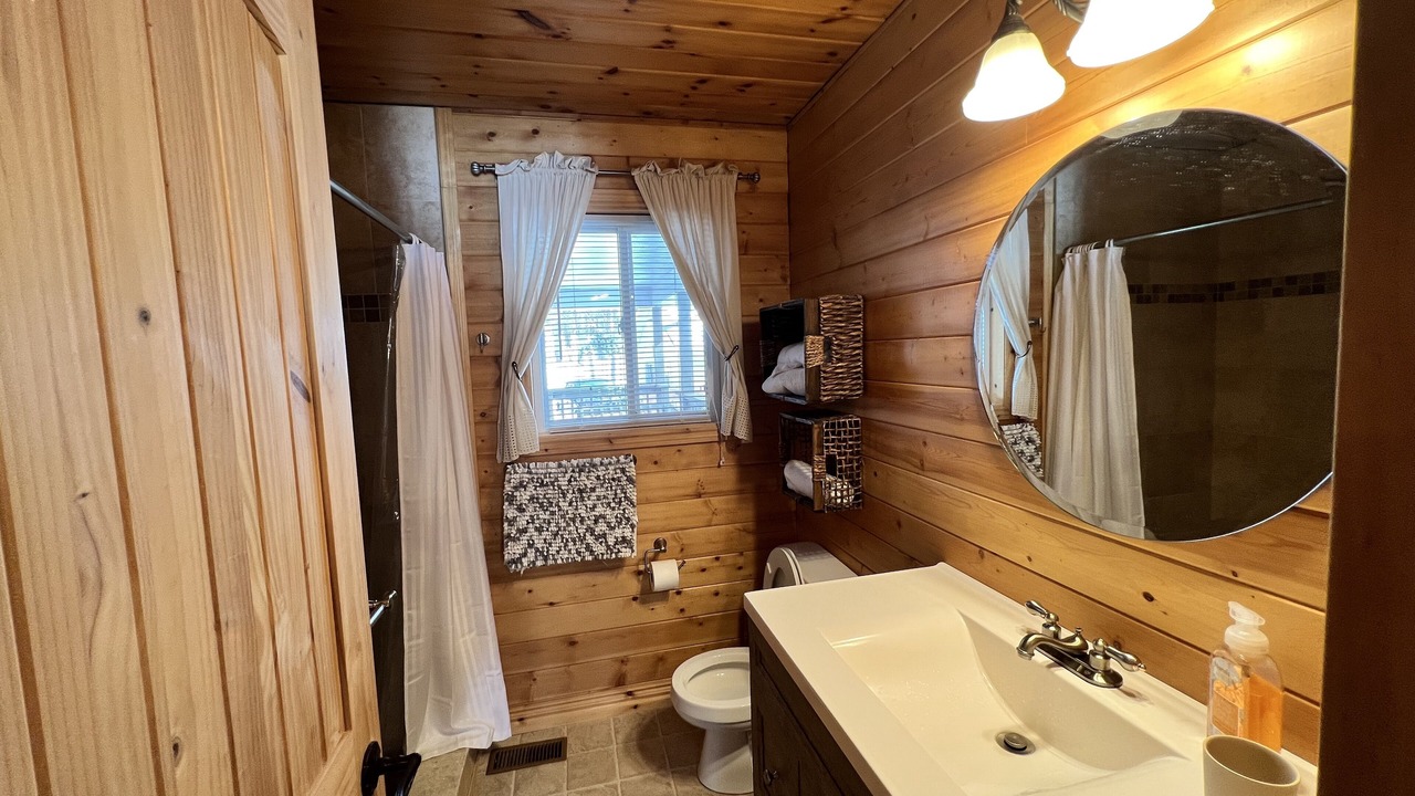 Photo of Bathroom in North Frontenac