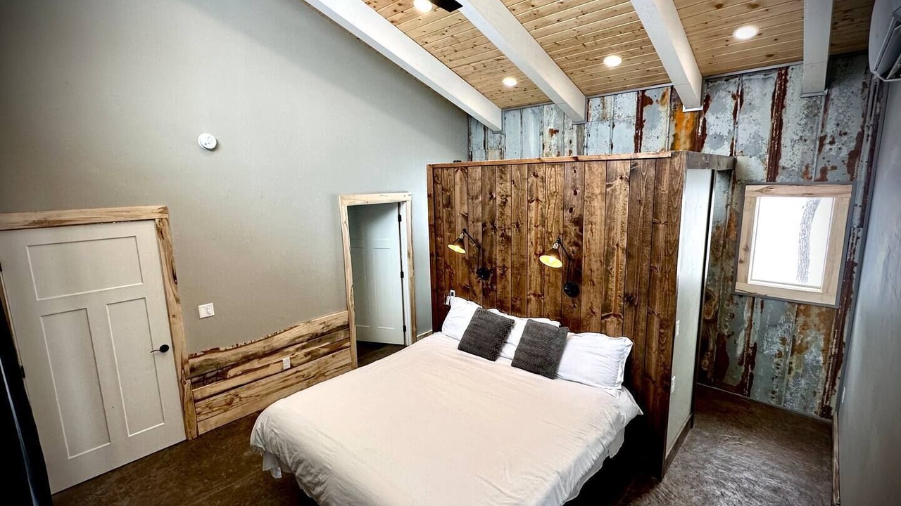 Photo of Bedroom in Ottertail