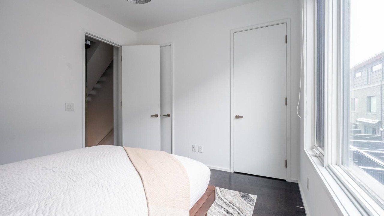 Photo of Bedroom in Little Italy