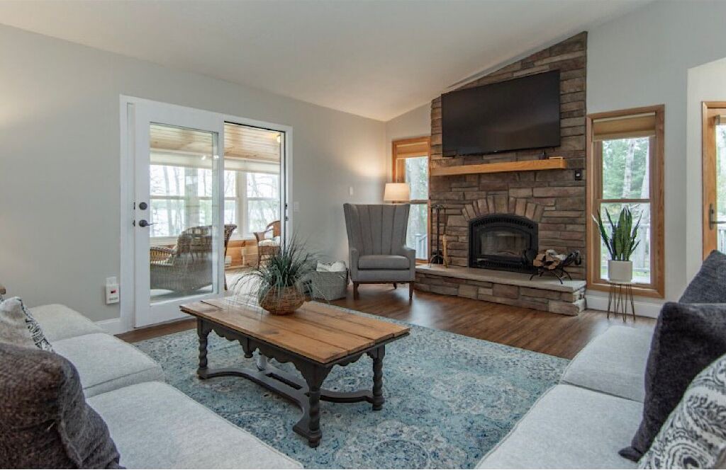 Photo of Livingroom in Longville