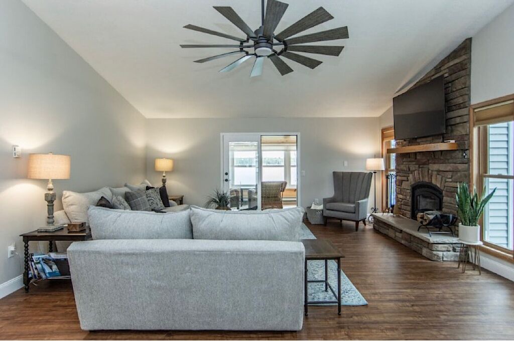 Photo of Livingroom in Longville