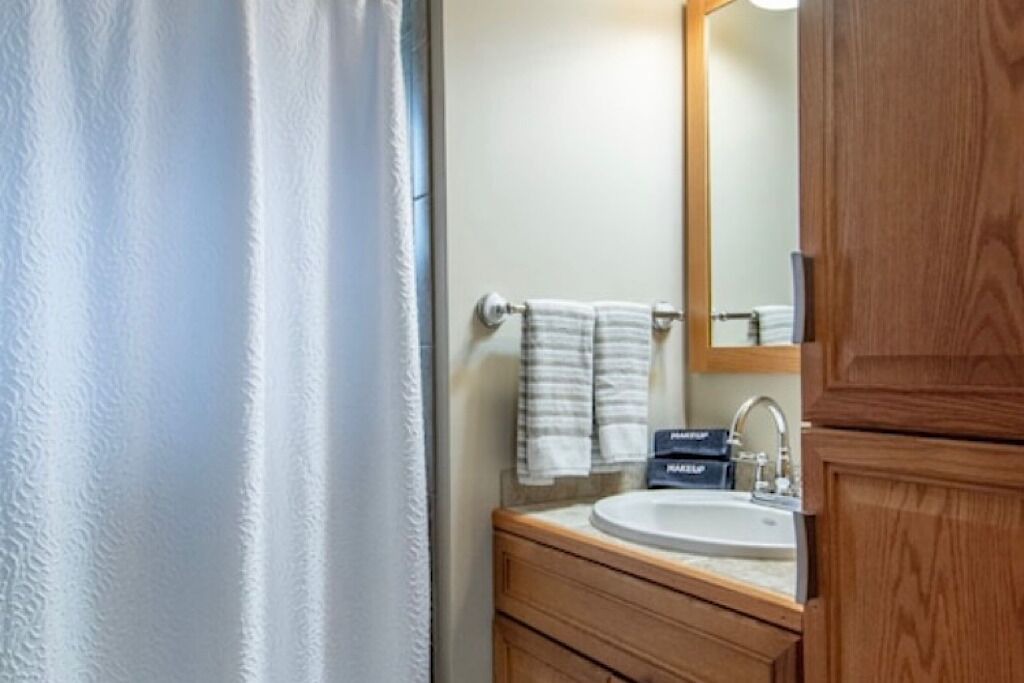 Photo of Bathroom in Longville