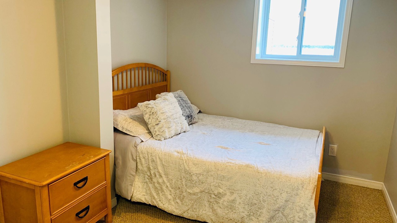 Photo of Bedroom in Lindsay
