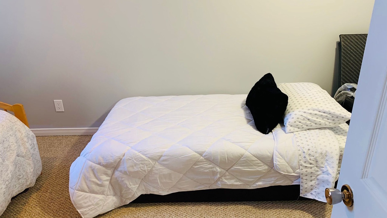 Photo of Bedroom in Lindsay