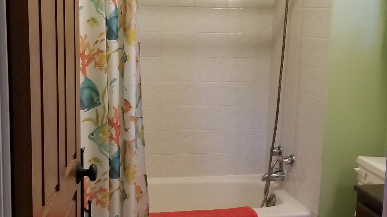 Photo of Bathroom in Long Point