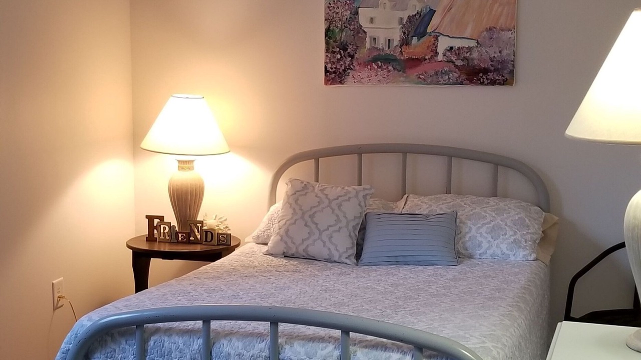 Photo of Bedroom in Long Point