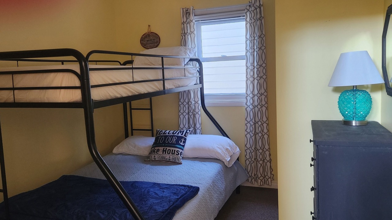 Photo of Bedroom in Long Point