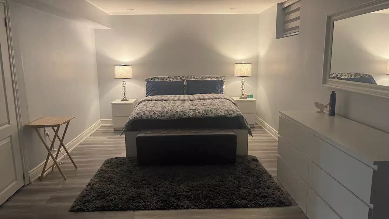 Photo of Bedroom in Golfdale Gardens