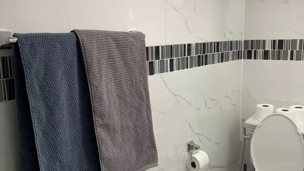 Photo of Bathroom in Golfdale Gardens
