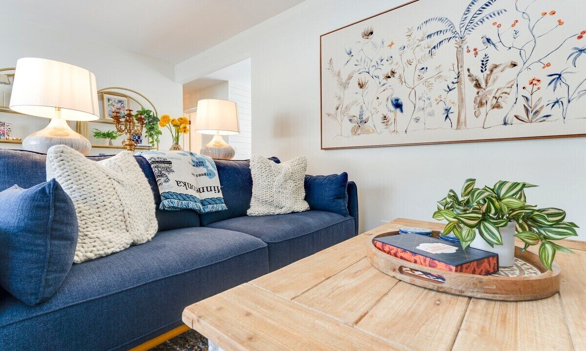 Photo of Livingroom in Plymouth