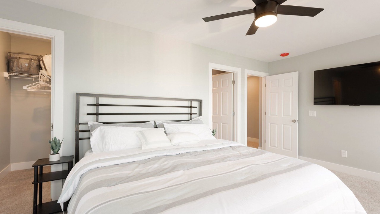 Photo of Bedroom in Forest Lake
