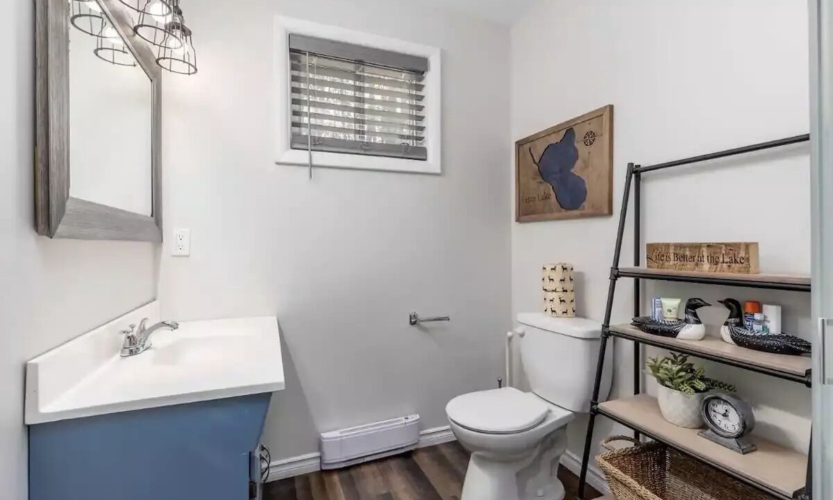 Photo of Bathroom in Wollaston