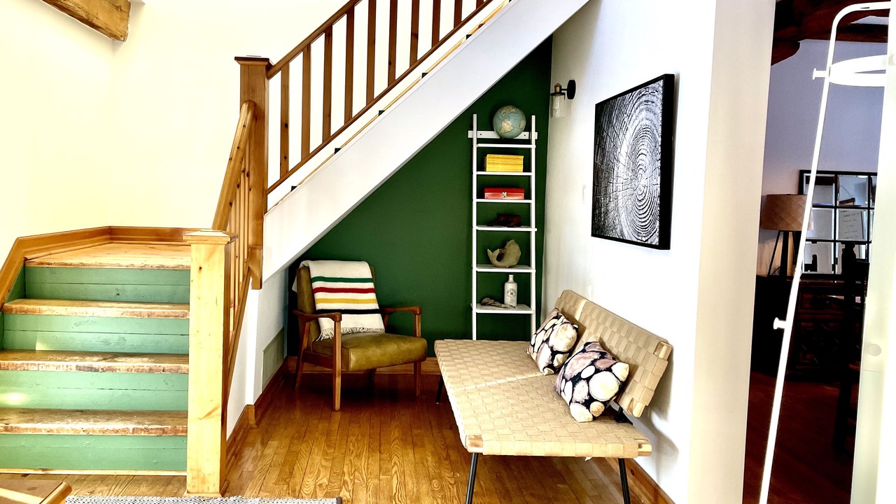 Photo of Livingroom in North Frontenac