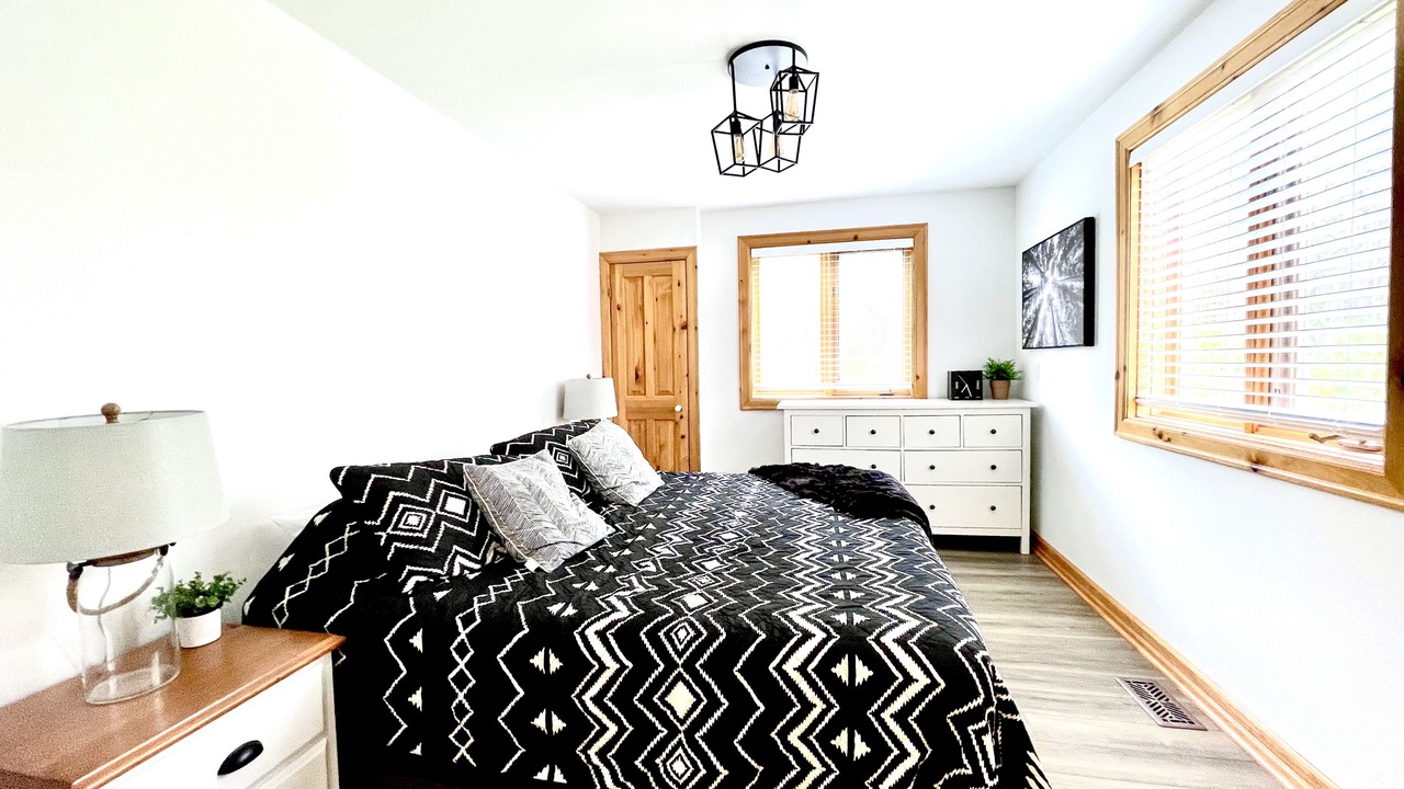 Photo of Bedroom in North Frontenac