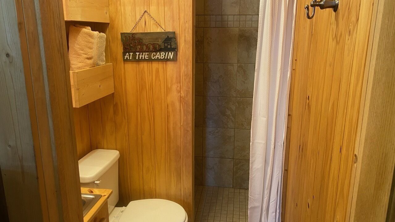 Photo of Bathroom in Isle