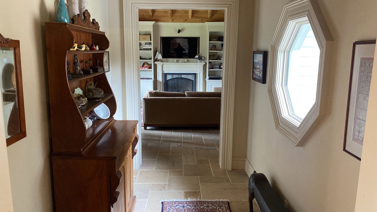 Photo of Livingroom in Mulmur