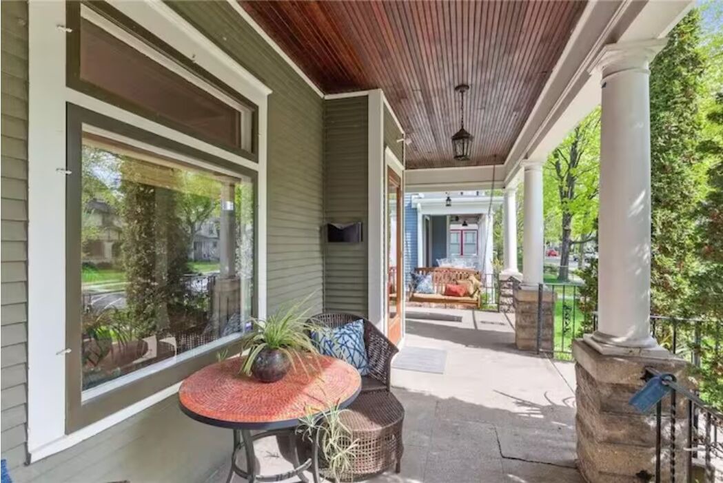 Photo of Patio Balcony in Ecco