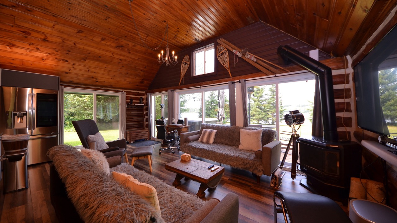 Photo of Livingroom in Kemptville
