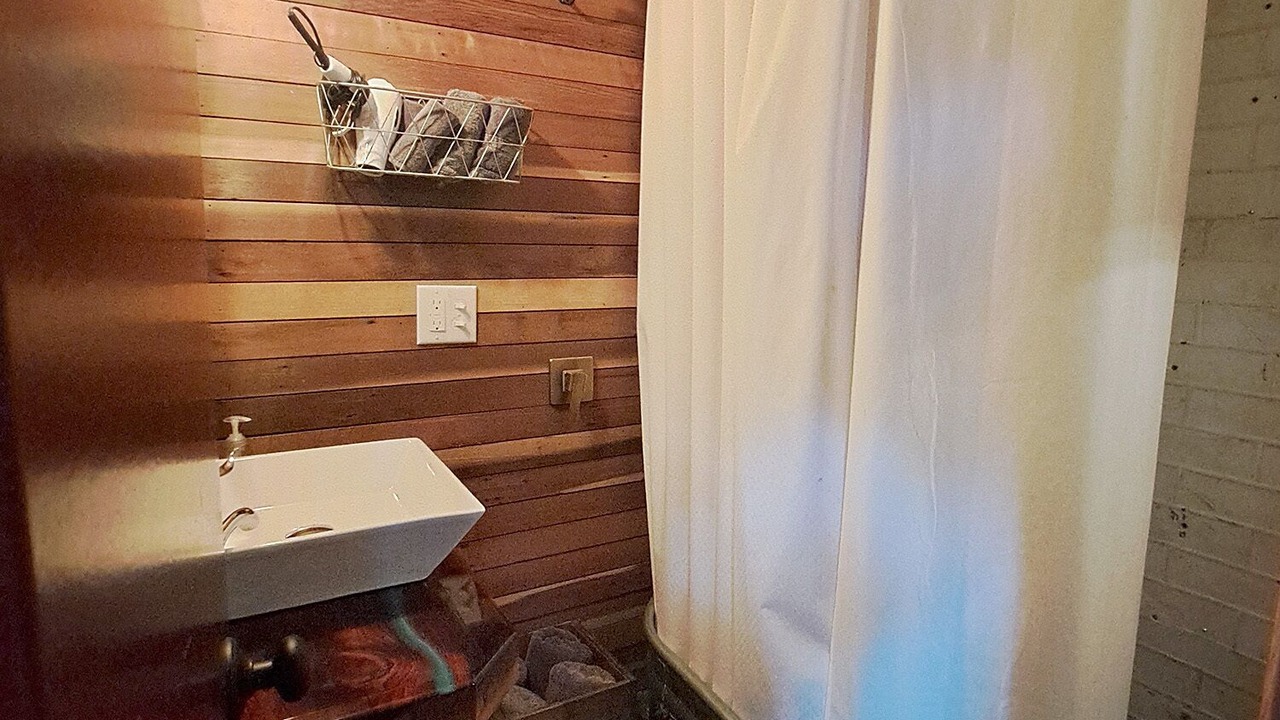 Photo of Bathroom in Lake City
