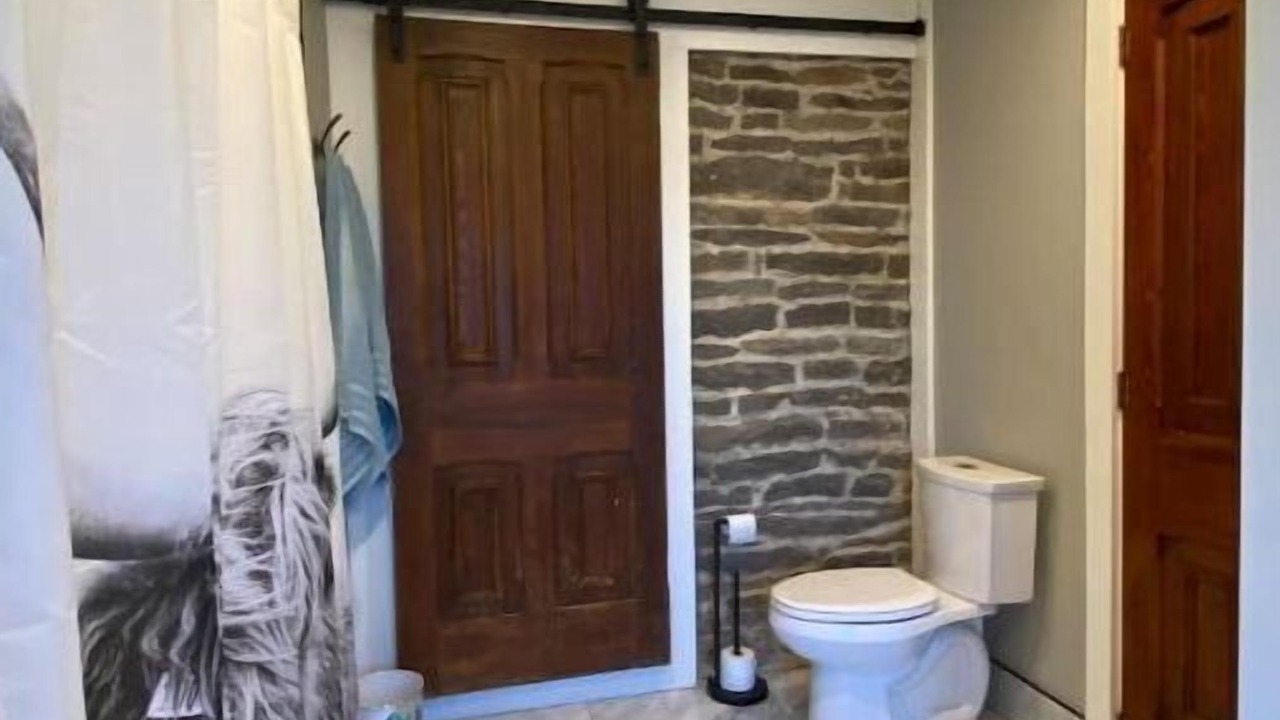 Photo of Bathroom in Merrickville-Wolford