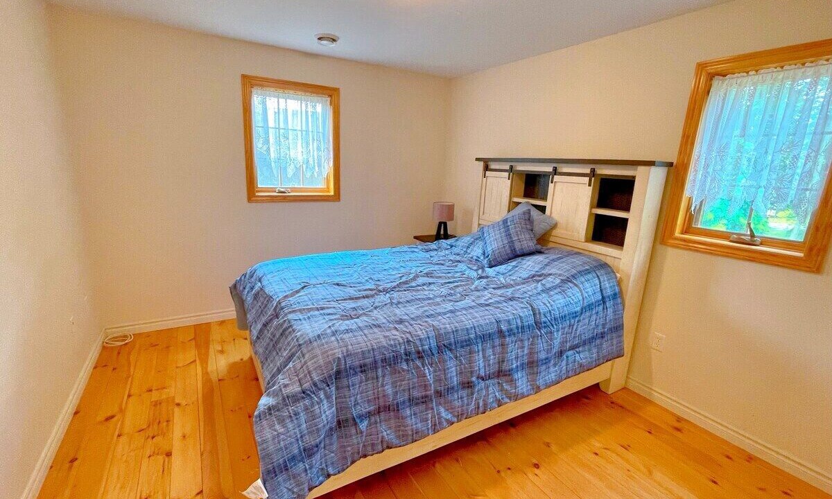 Photo of Bedroom in Bobcaygeon