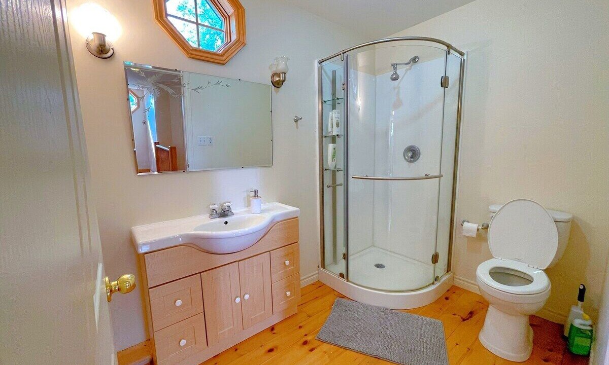 Photo of Bathroom in Bobcaygeon