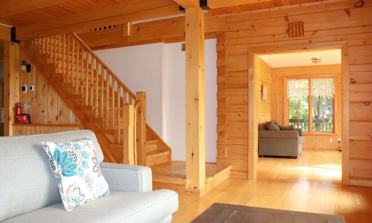 Photo of Livingroom in Bobcaygeon