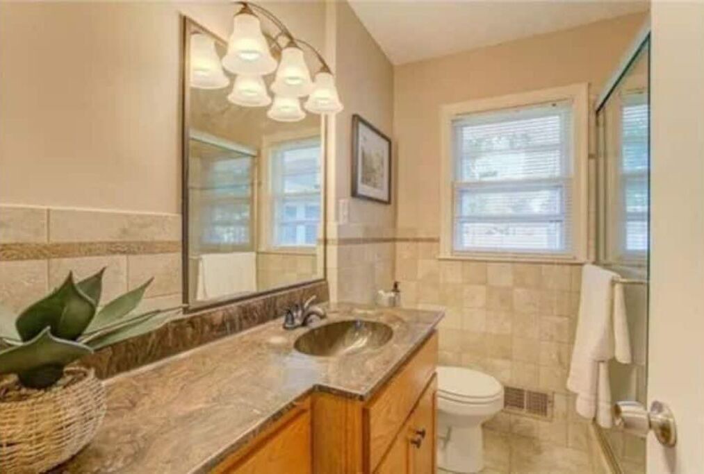 Photo of Bathroom in Richfield