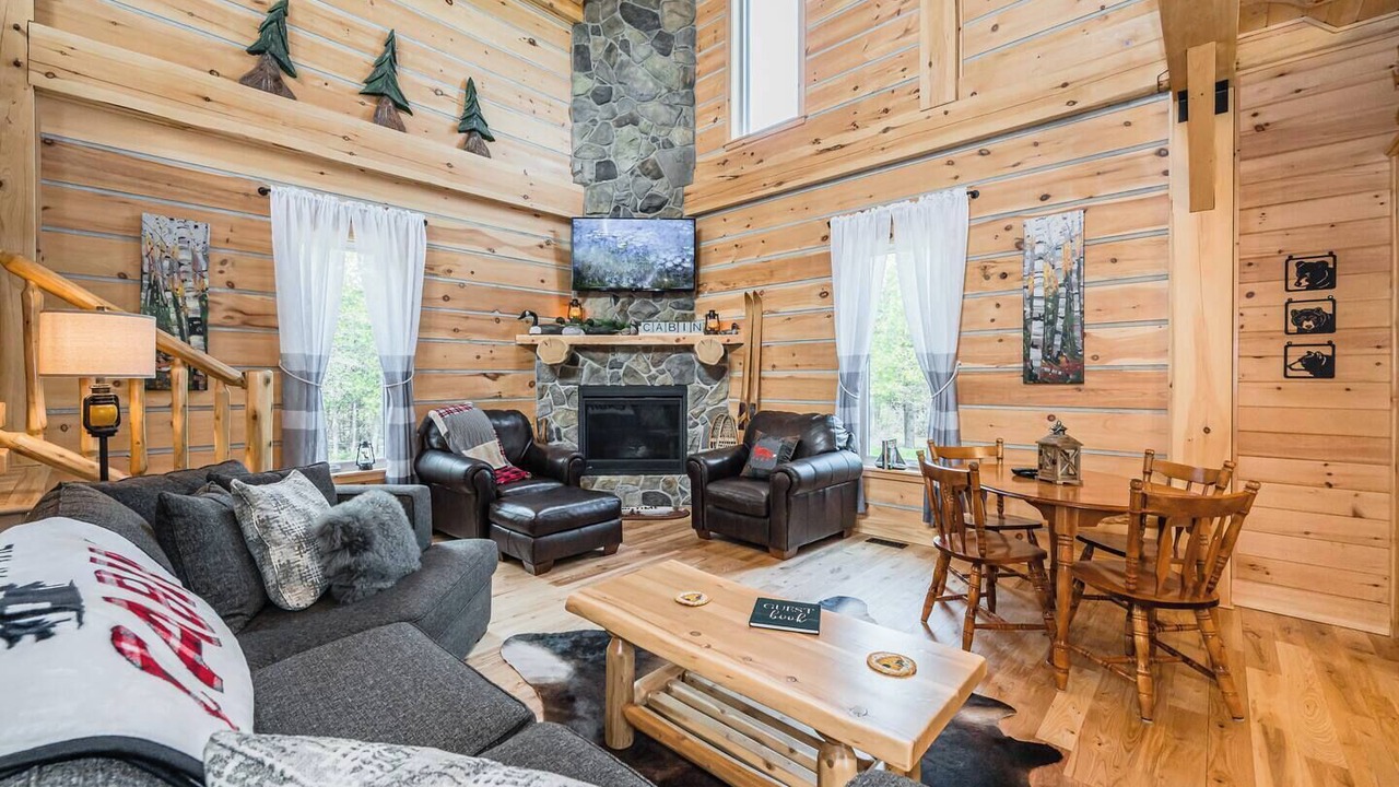 Photo of Livingroom in South Bruce Peninsula