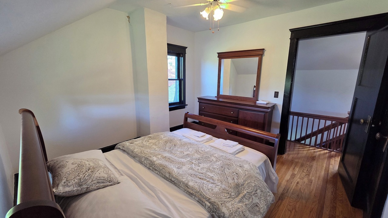 Photo of Bedroom in Roseneath