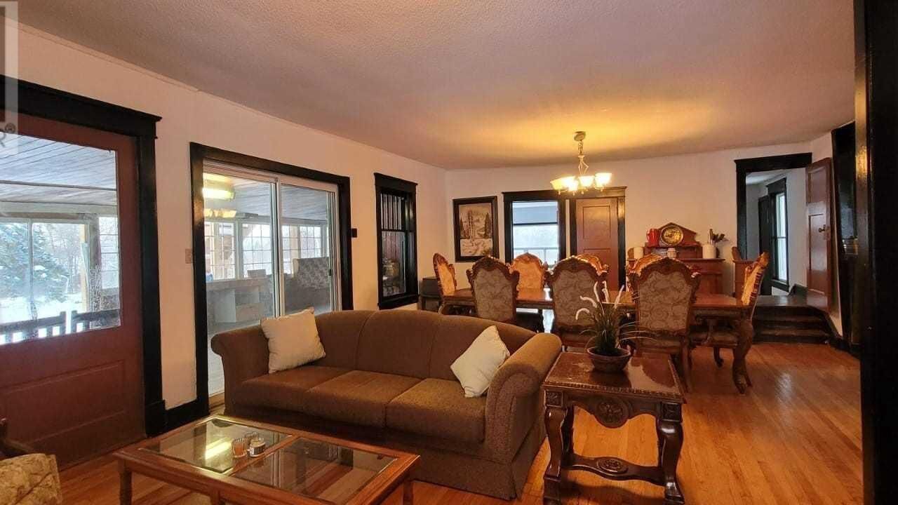 Photo of Livingroom in Roseneath