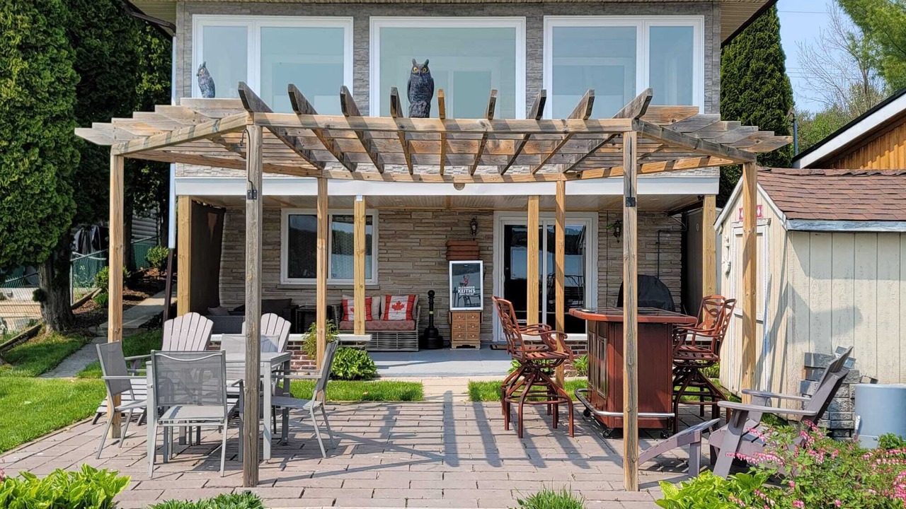 Photo of Outdoor in Springwater