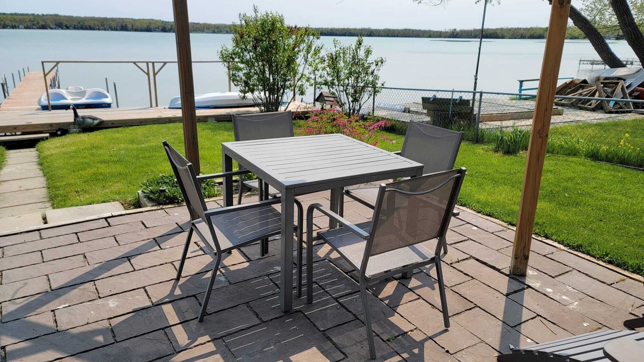 Photo of Outdoor in Springwater
