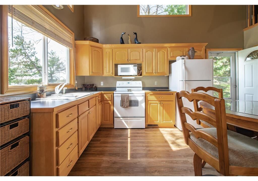 Photo of Kitchen in Longville
