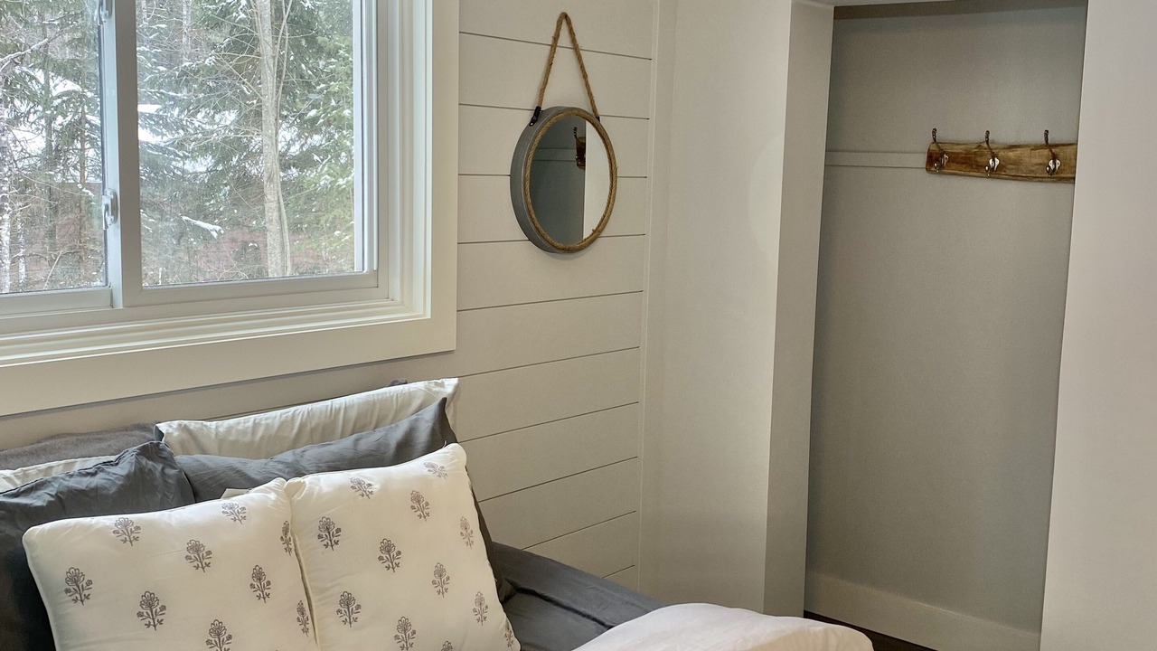 Photo of Bedroom in Highland Grove