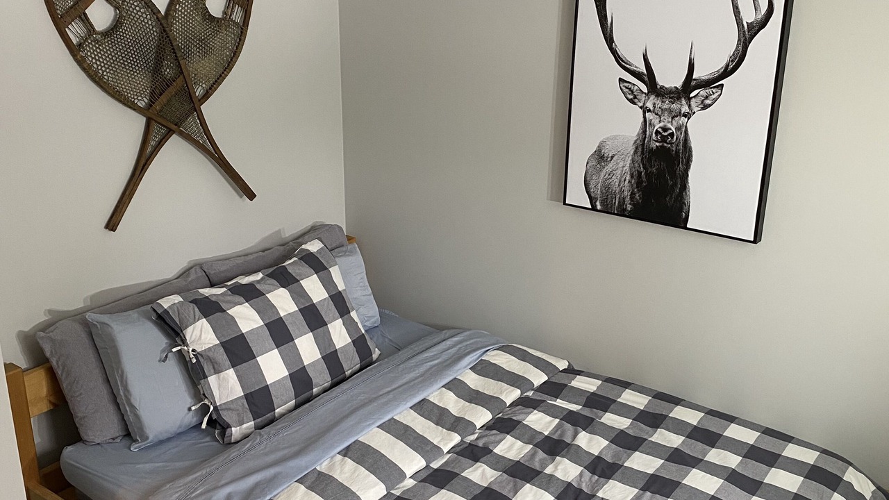 Photo of Bedroom in Highland Grove