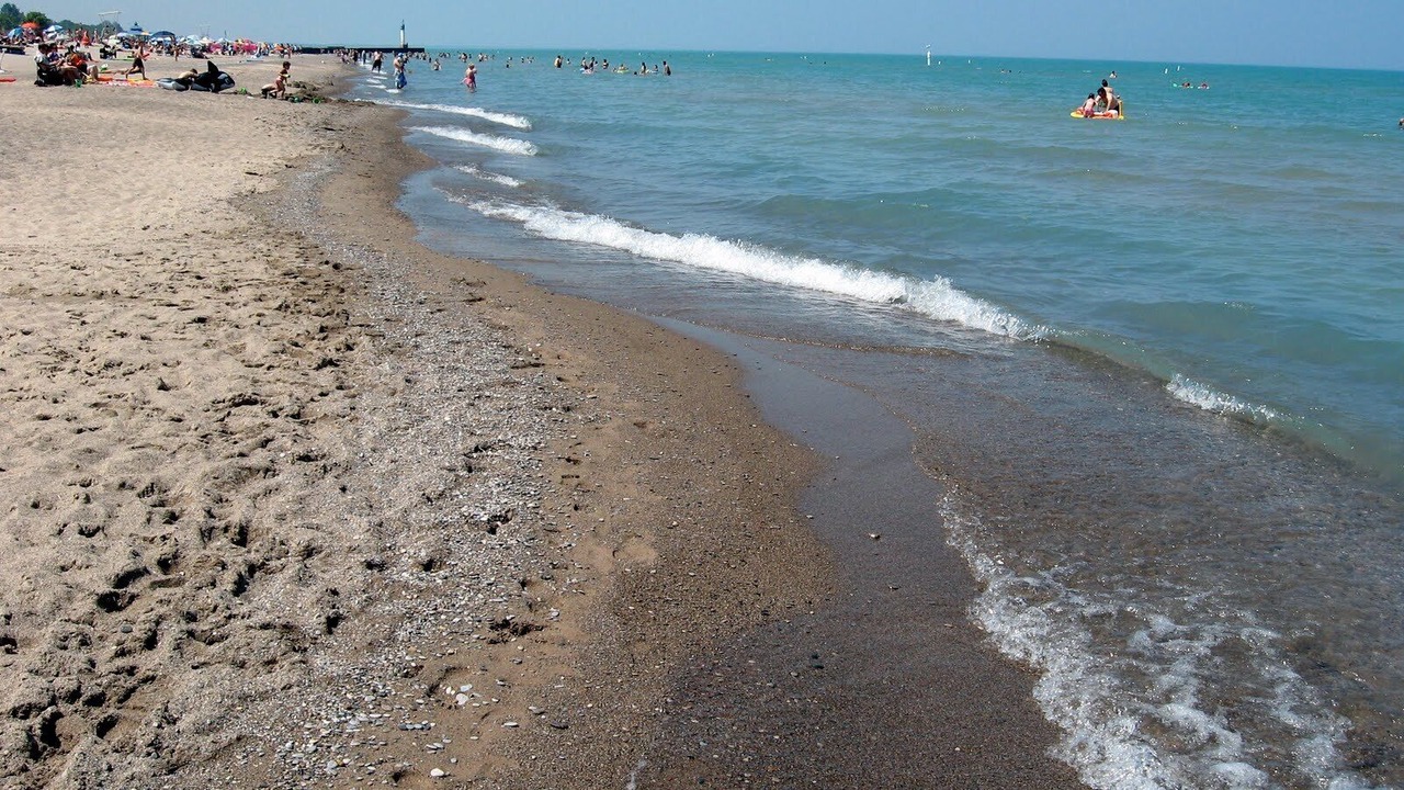 Photo of Others in Grand Bend