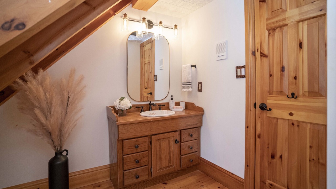 Photo of Bathroom in Grand Bend