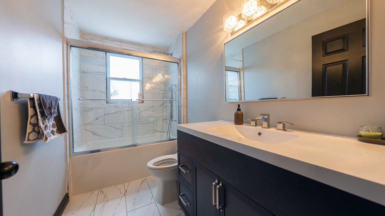 Photo of Bathroom in Marmora