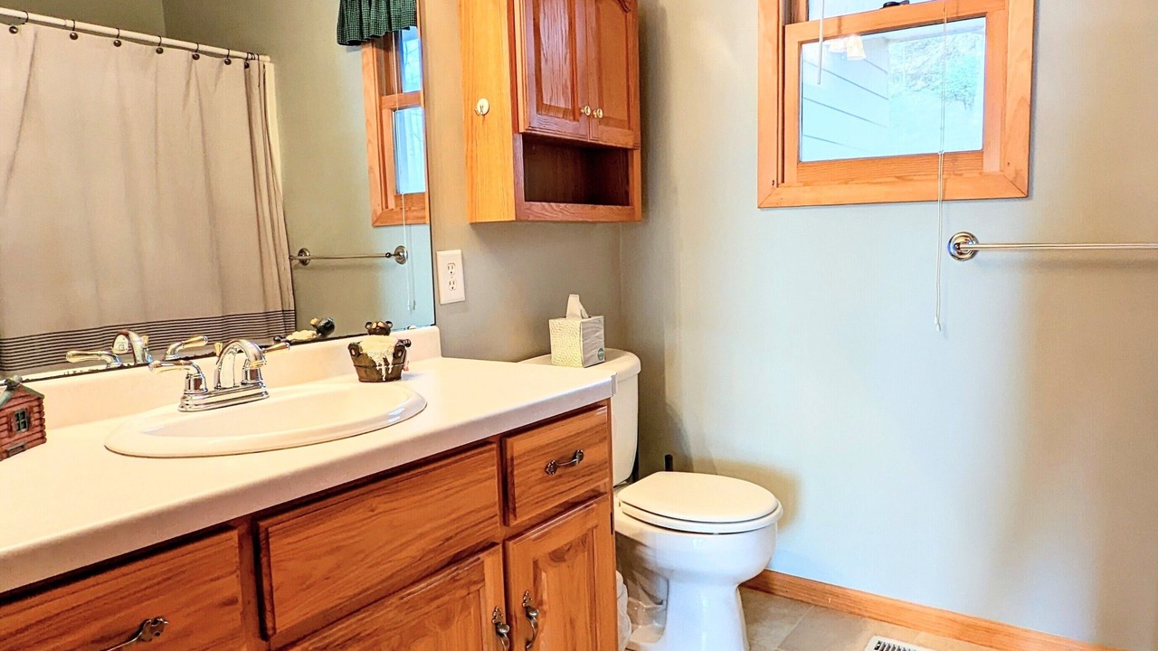 Photo of Bathroom in Hackensack