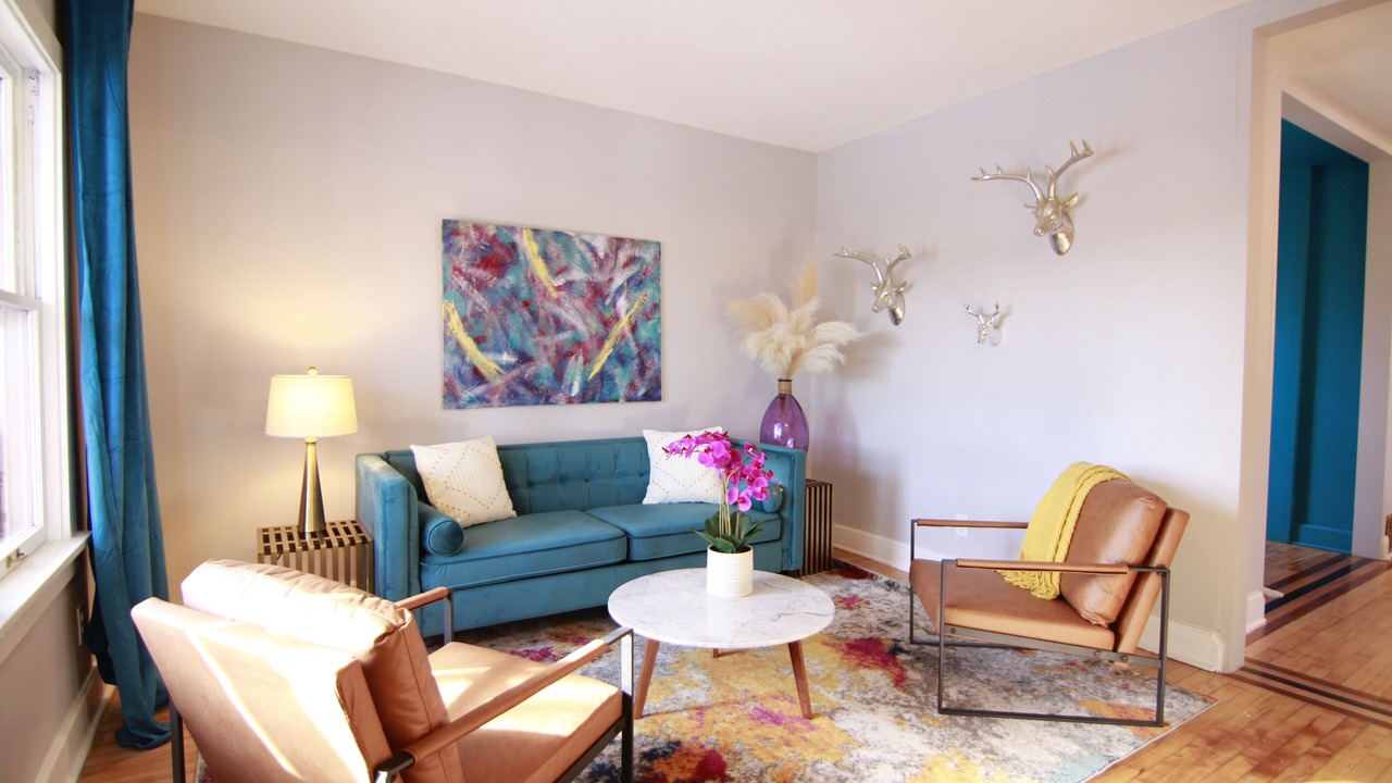Photo of Livingroom in West Seventh