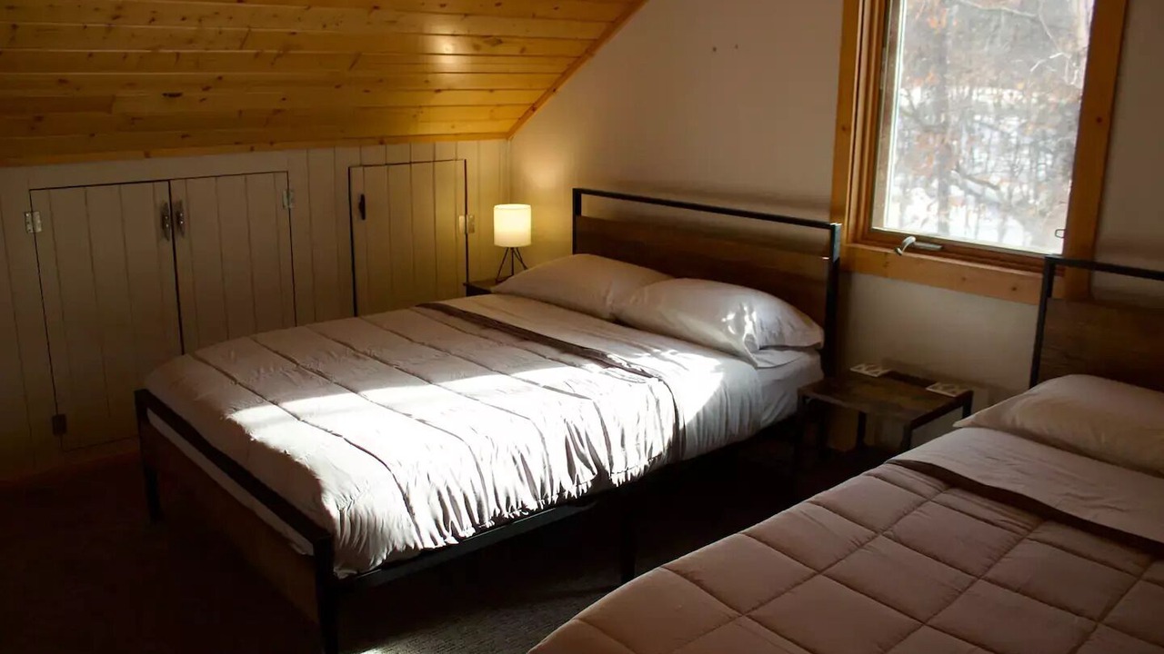 Photo of Bedroom in Crosslake